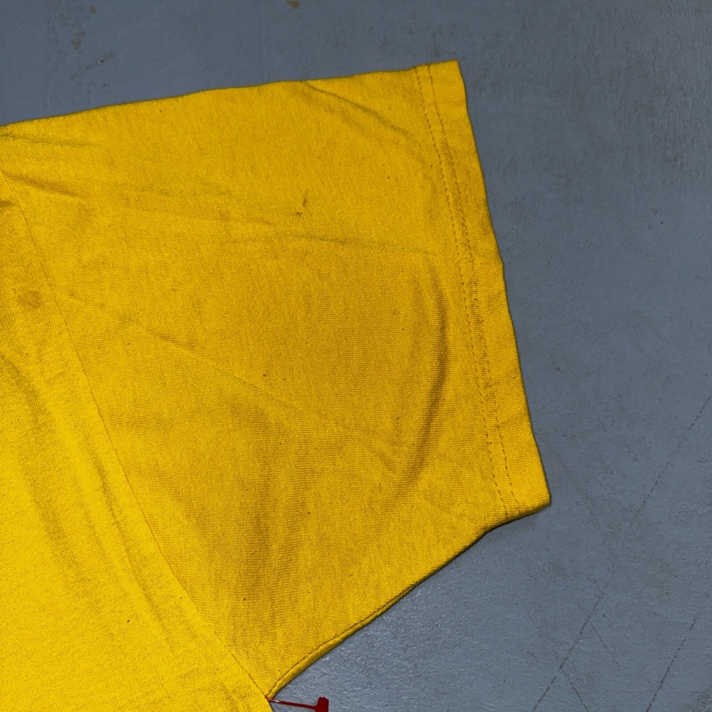 Smiley Face Y2K VTG T Shirt Jesse Manibusan Nirvana Grunge Yellow Funny Cute Ban