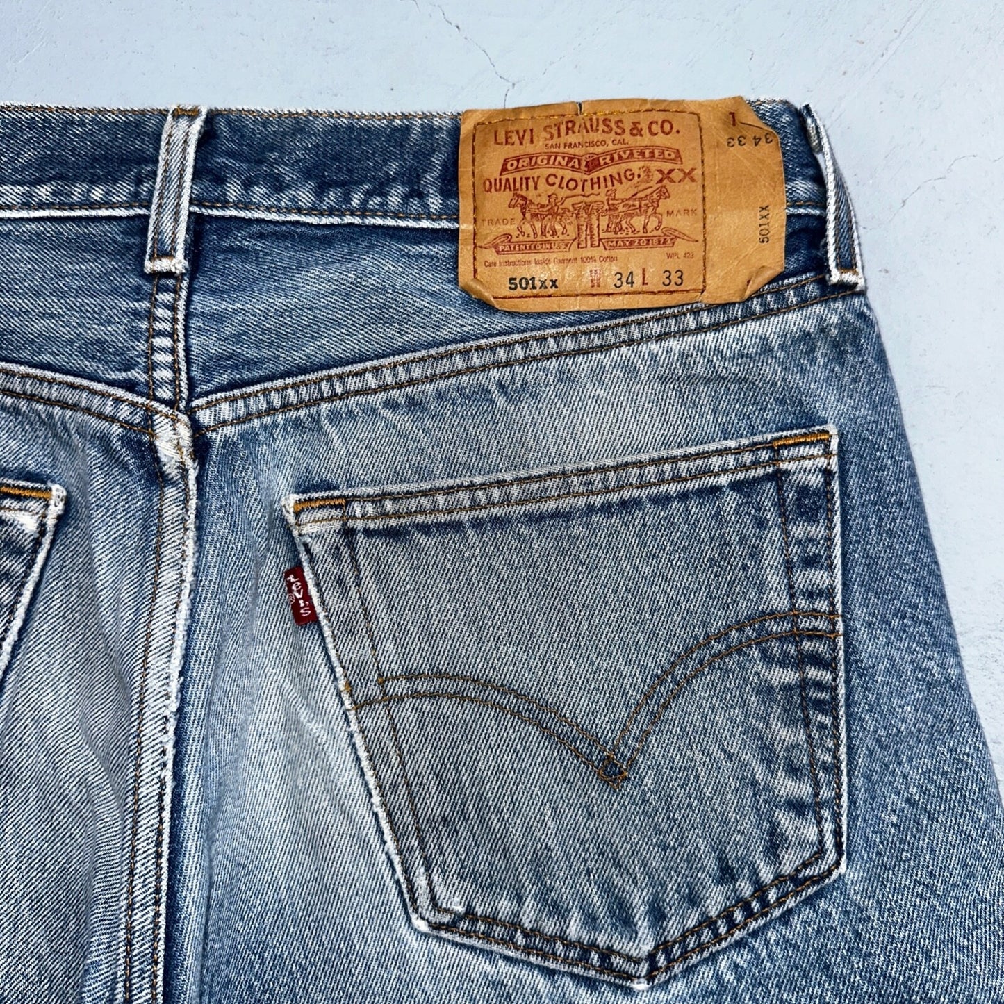 Levis 501 Vintage Y2K Mexico Straight Leg Jeans 34x33 90s Med Wash Act 32x29