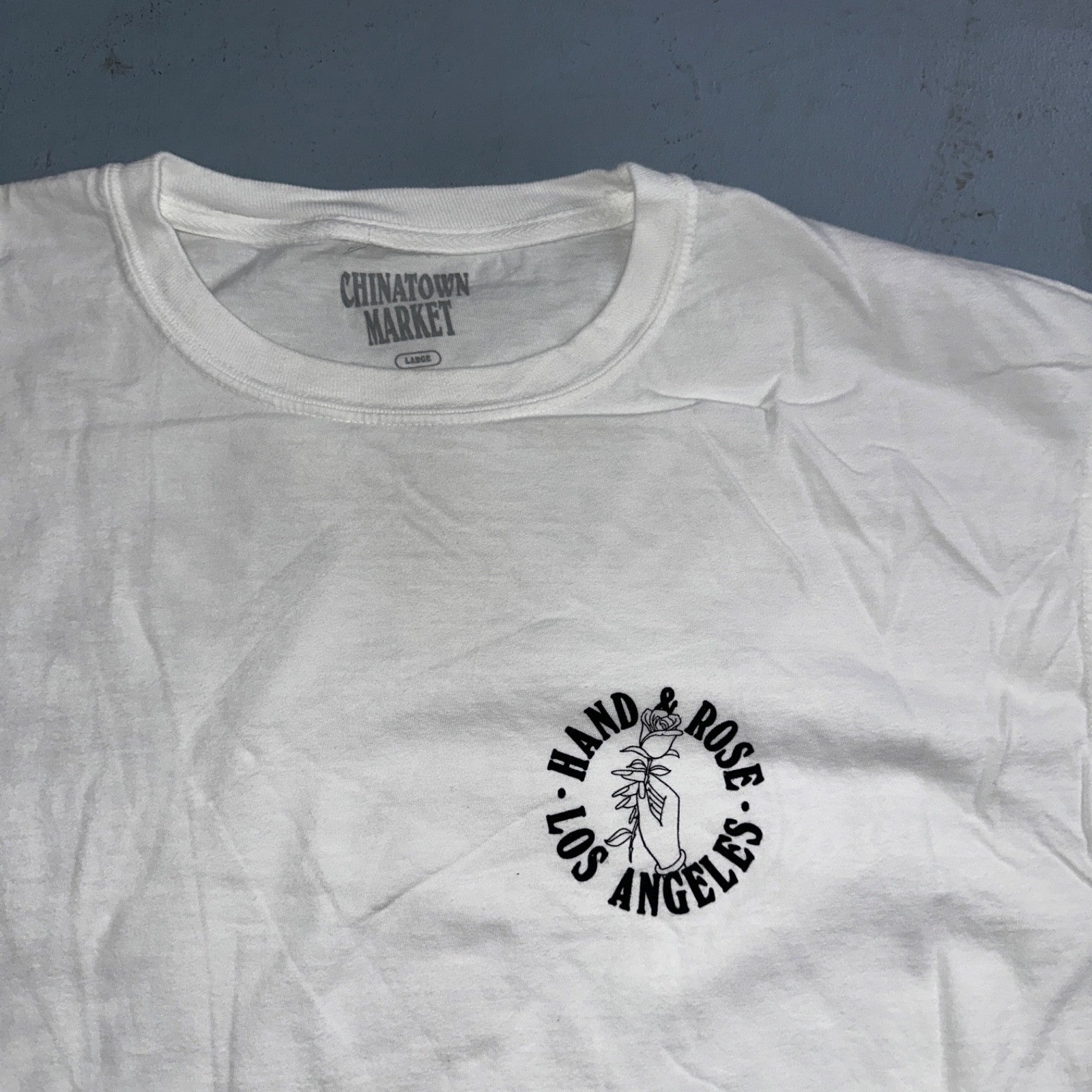 Chinatown Market VTG Style T Shirt Los Angeles Always Fresh Roses Hand Large USA