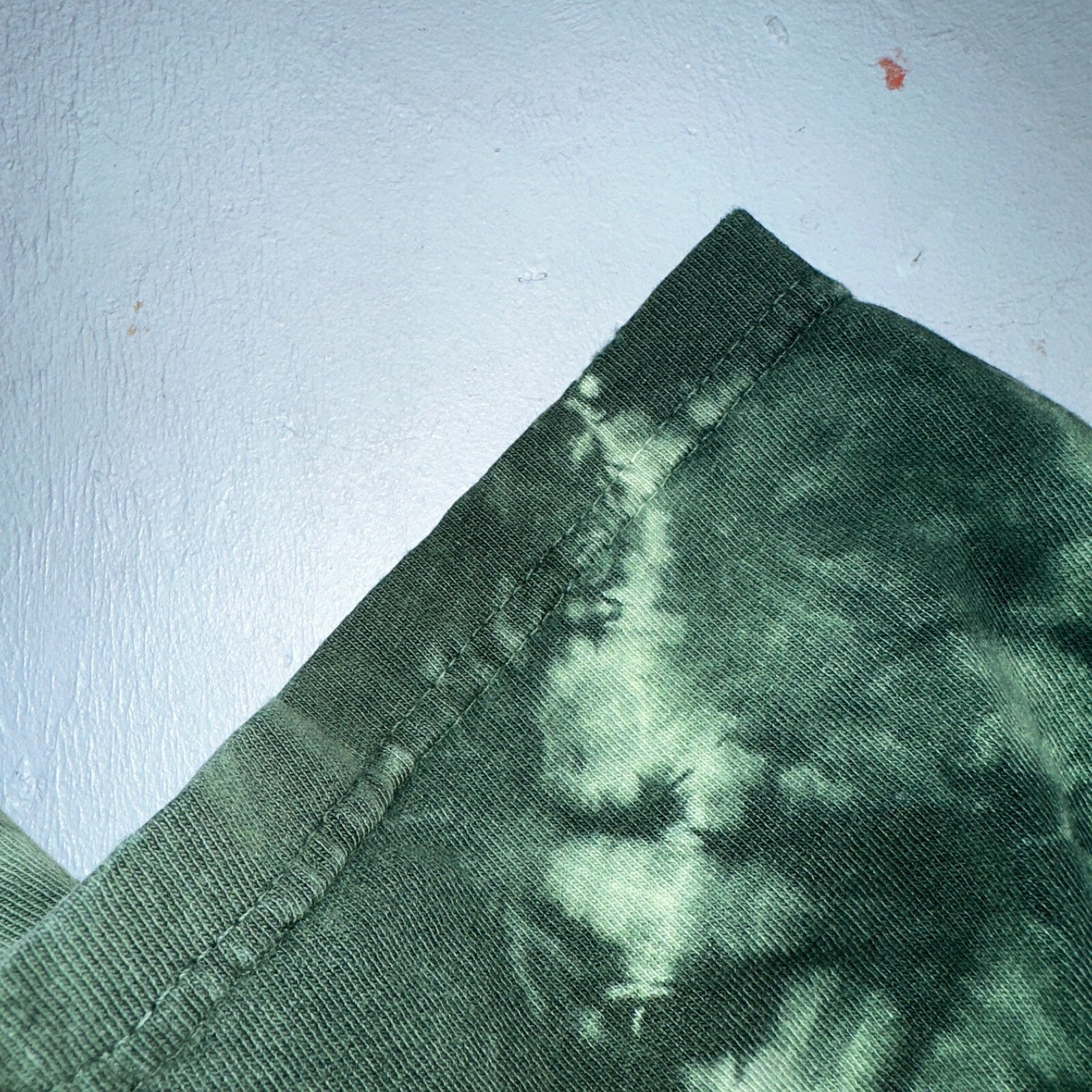 Rainforest Cafe VTG Shirt Mens Large Green Tie Dye Las Vegas Y2K Faded THrashed