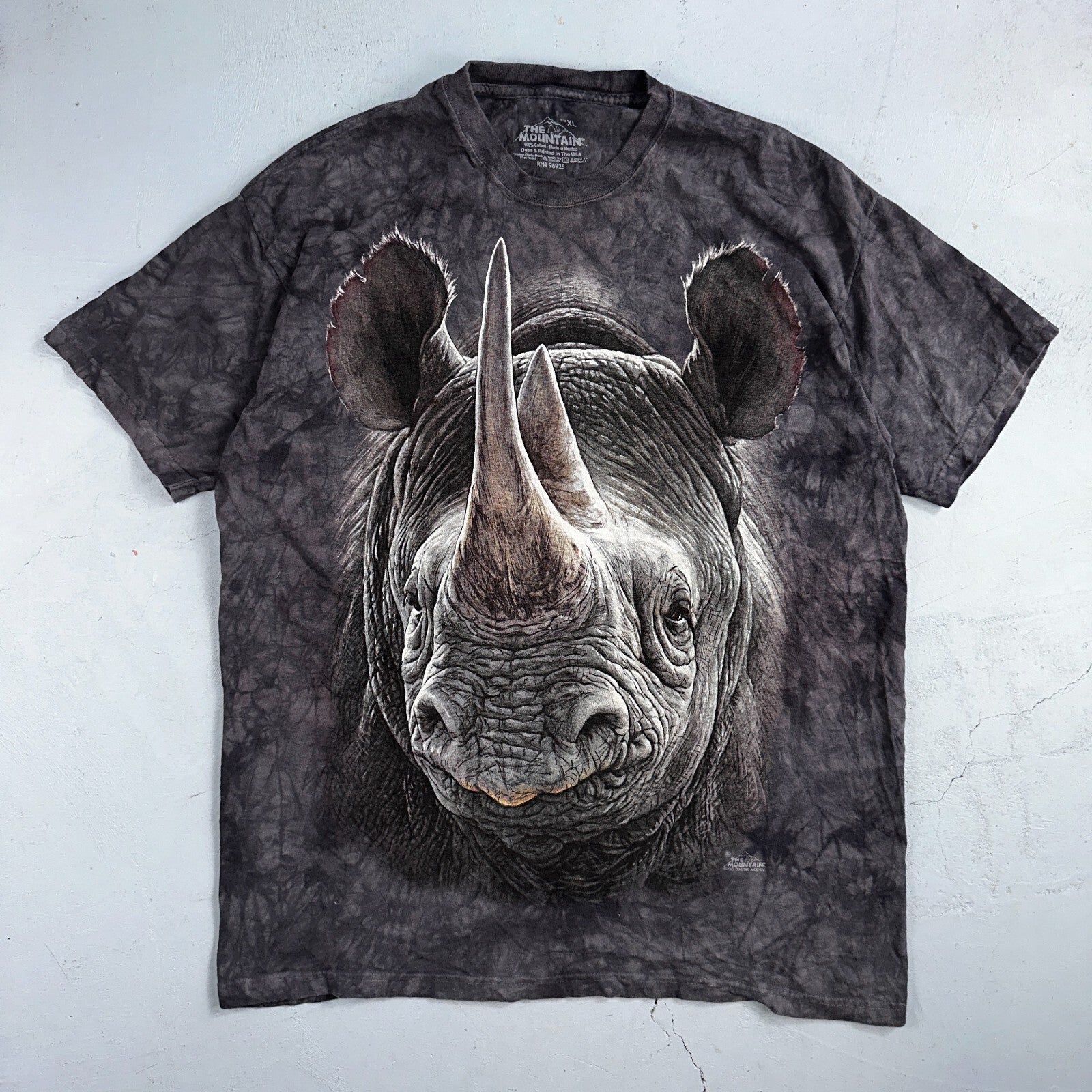 The Mountain Shirt Mens XL Rhinoceros Tie Dye Purple 2013 USA Rhino Wild Animal