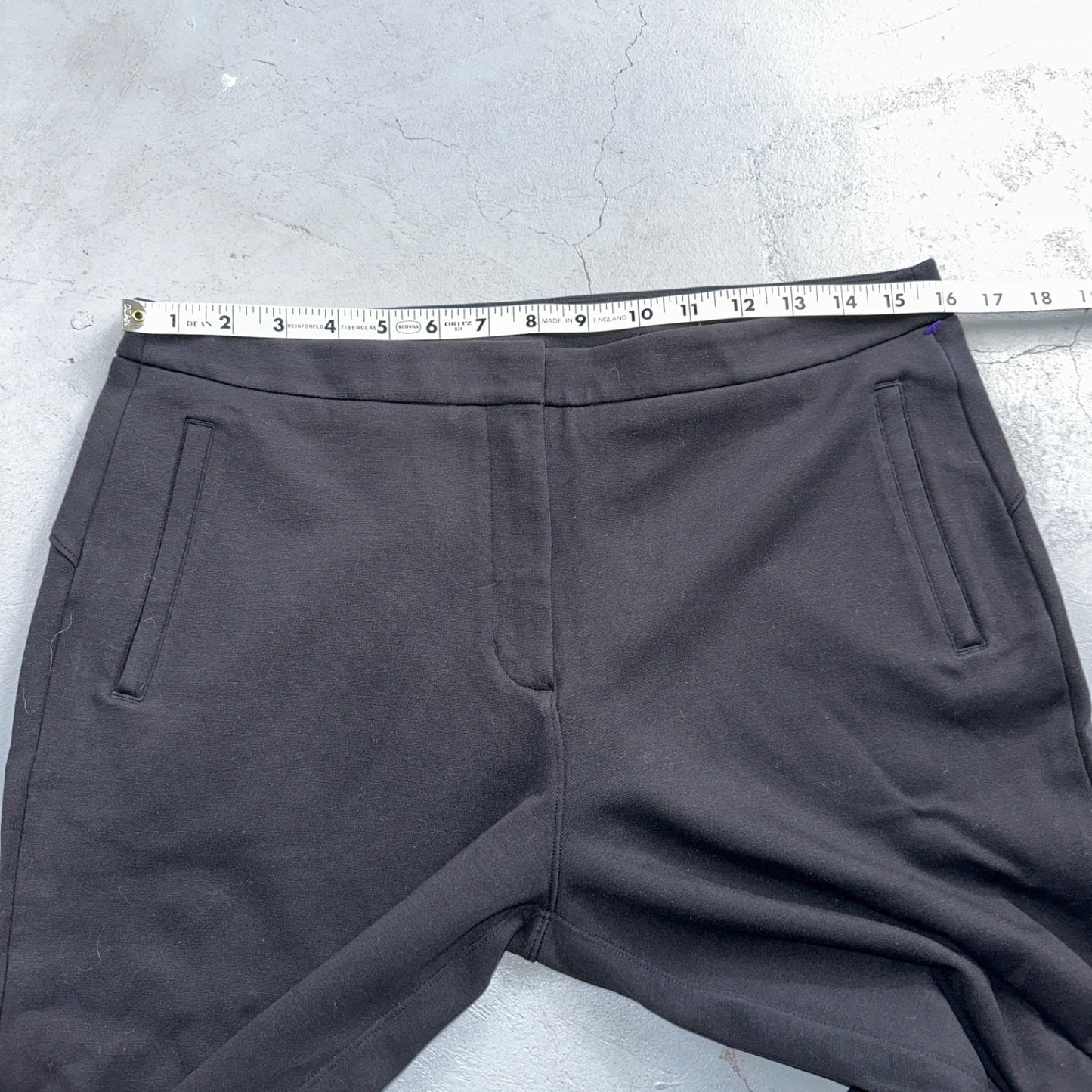 Lululemon Move Pant Lightweight in Black Womens Size 10 Jogger Pants