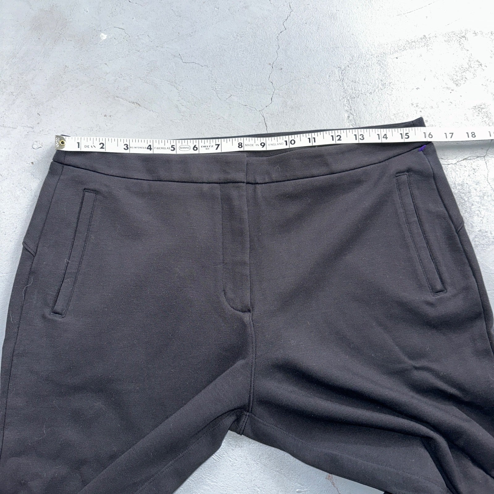 Lululemon Move Pant Lightweight in Black Womens Size 10 Jogger Pants