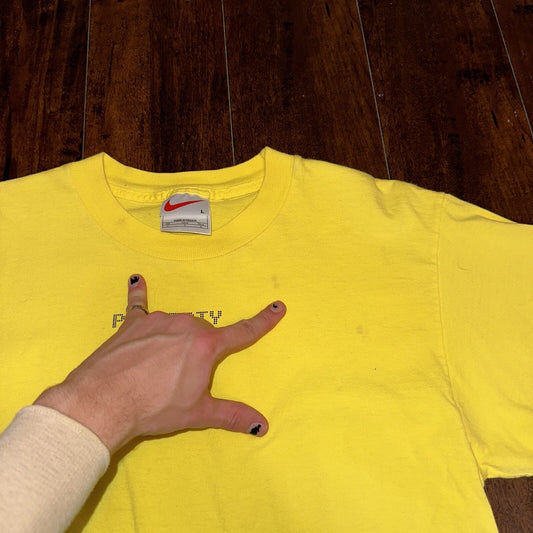 Nike Property Of No One Center Swoosh 90s Yellow Vintage T Shirt LGBTQ Hype Rap