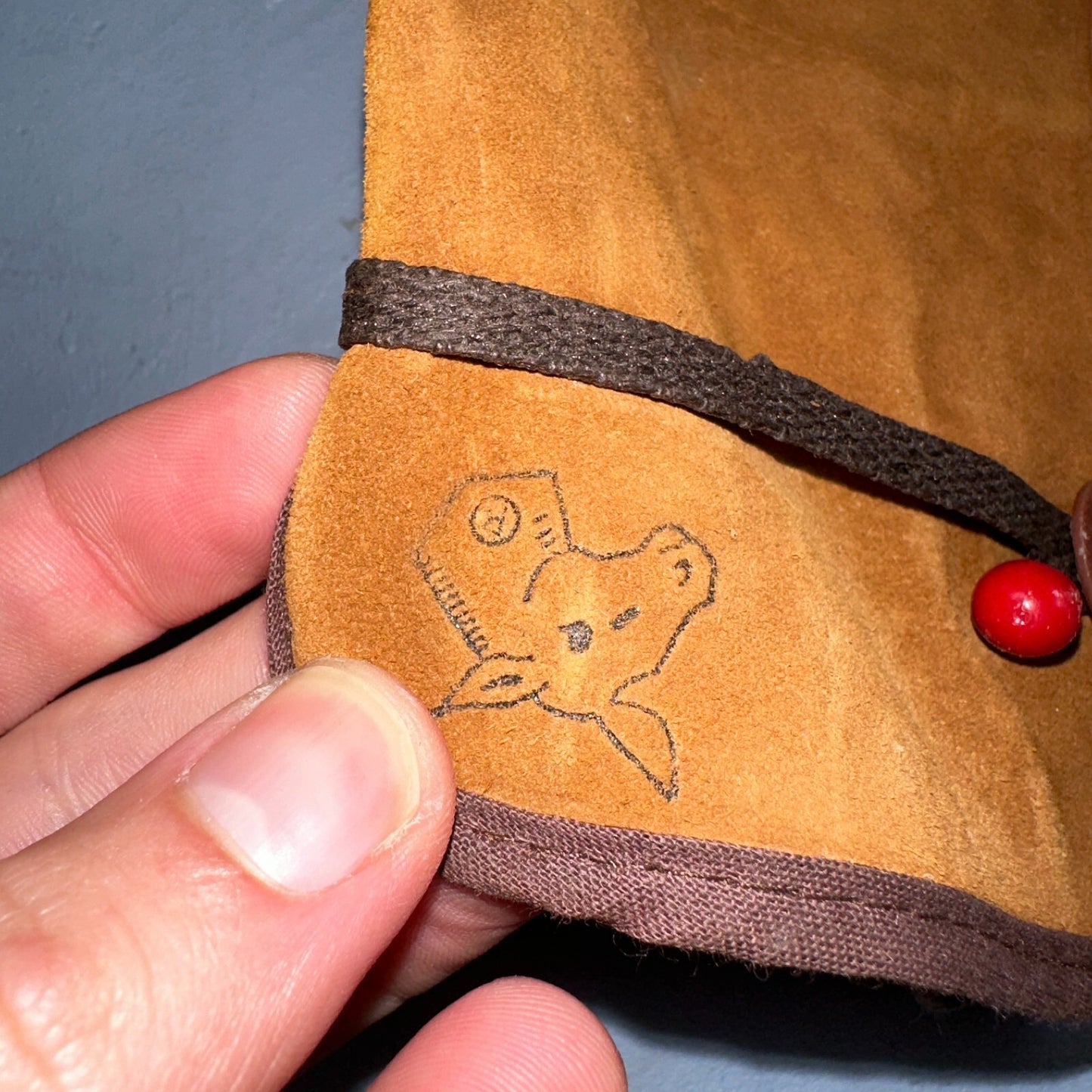 Vtg Wells Lamont Cowhide Genuine Suede Leather Gloves Size Medium USA