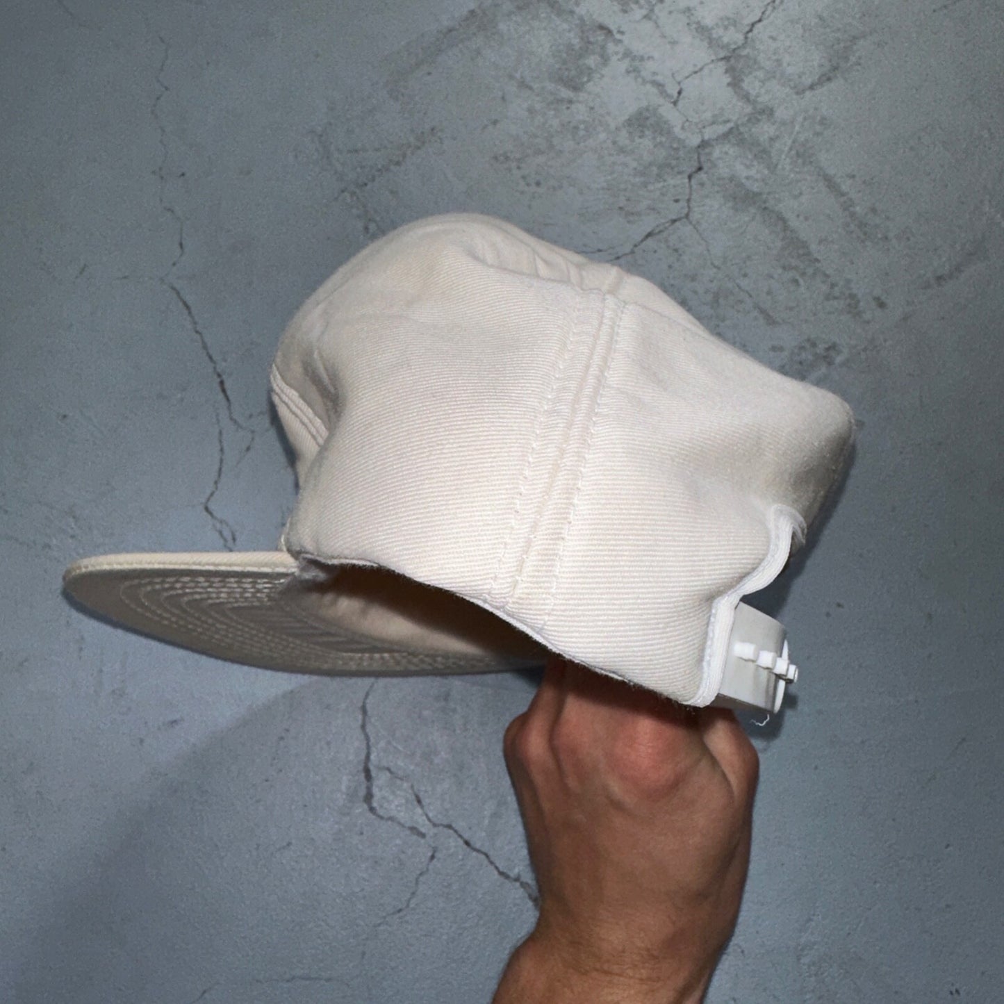 International Seeds VTG Hat Cap Snapback 80s Farming Trucker Basic Crunchy