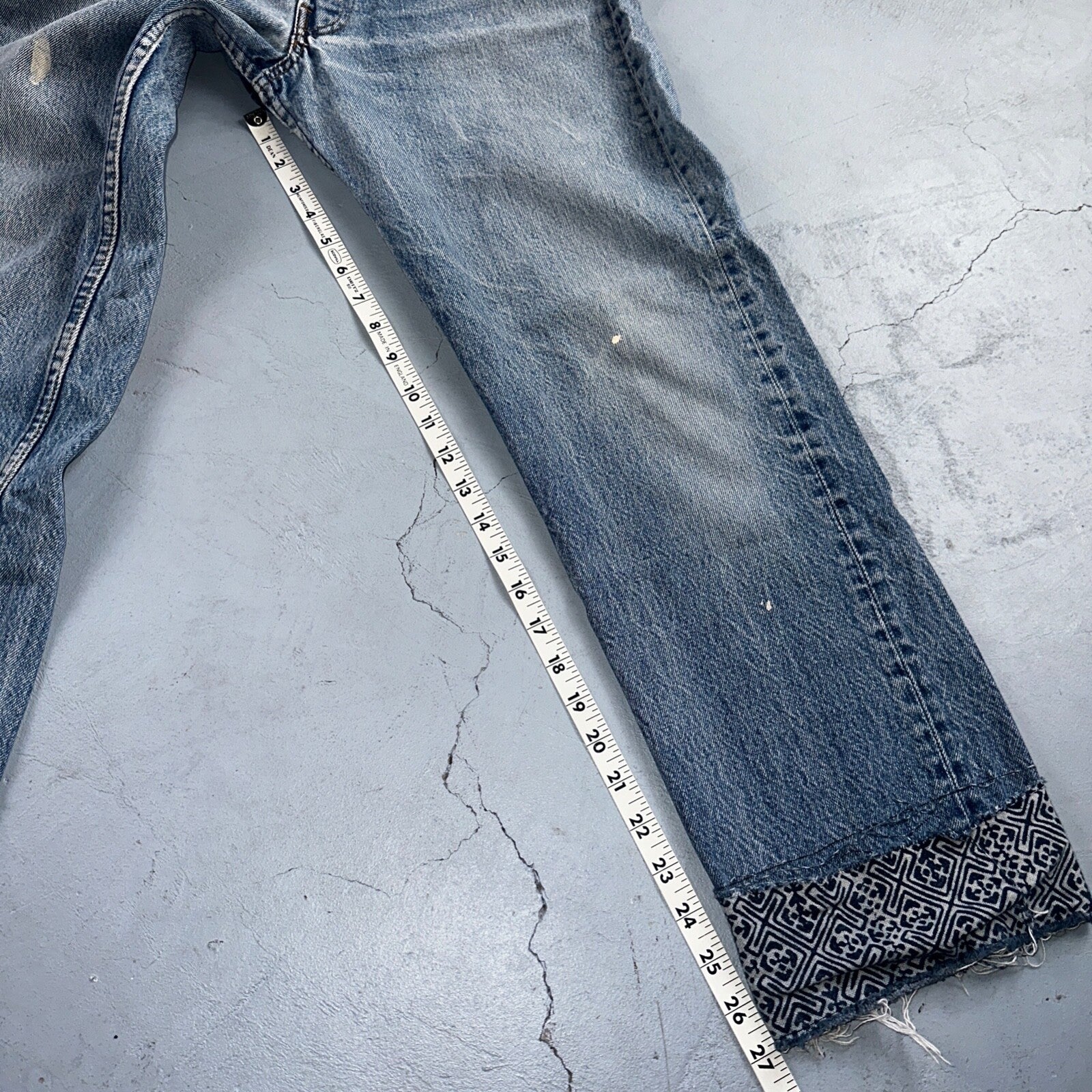 Levis 501 Vintage 80s USA XX Straight Leg Jeans Blue Light Wash 32x33 Act 29x27