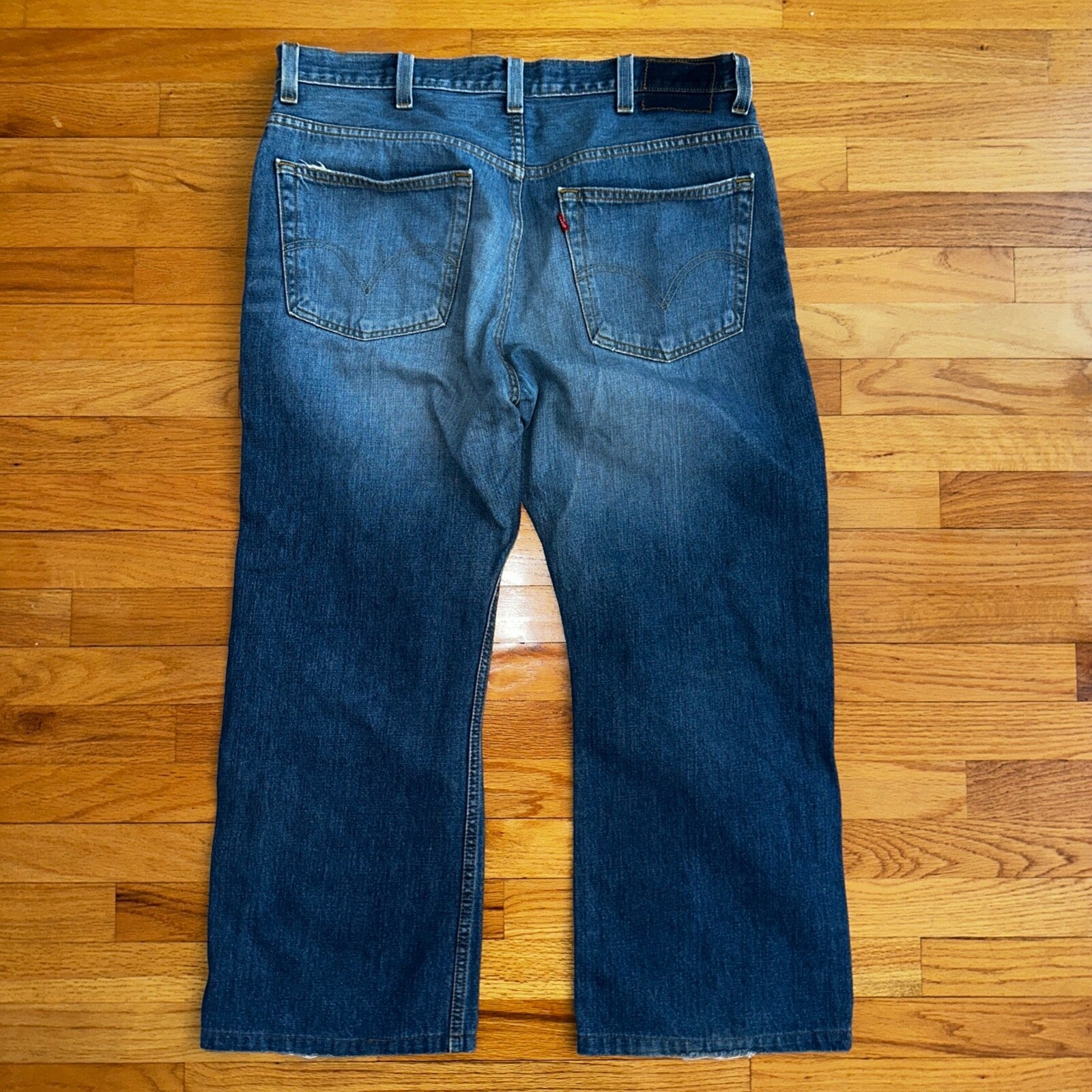 Vintage Levis 557 Jeans Mens 38x30 Blue Relaxed Boot Fit Cowboy Tag Size 37x25