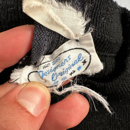 Black Cute Womens Knit No Sleeve Sweater 70s 80s Basic Essentials Look