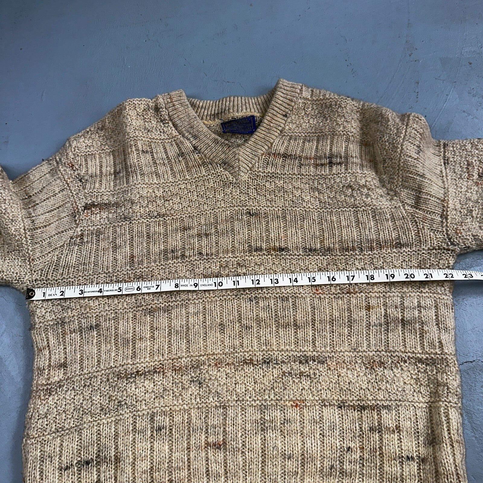 Pendleton VTG Womens V Neck Pullover Wool Sweater Ivory 1970s 70s L Fisherman