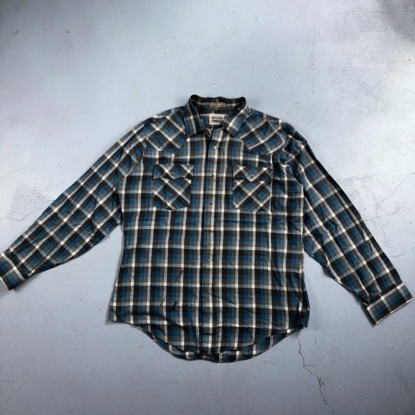 Levis VTG 1980s Pearl Snap Button Shirt Mens L Plaid 80s Cowboy Shirt Korea LS