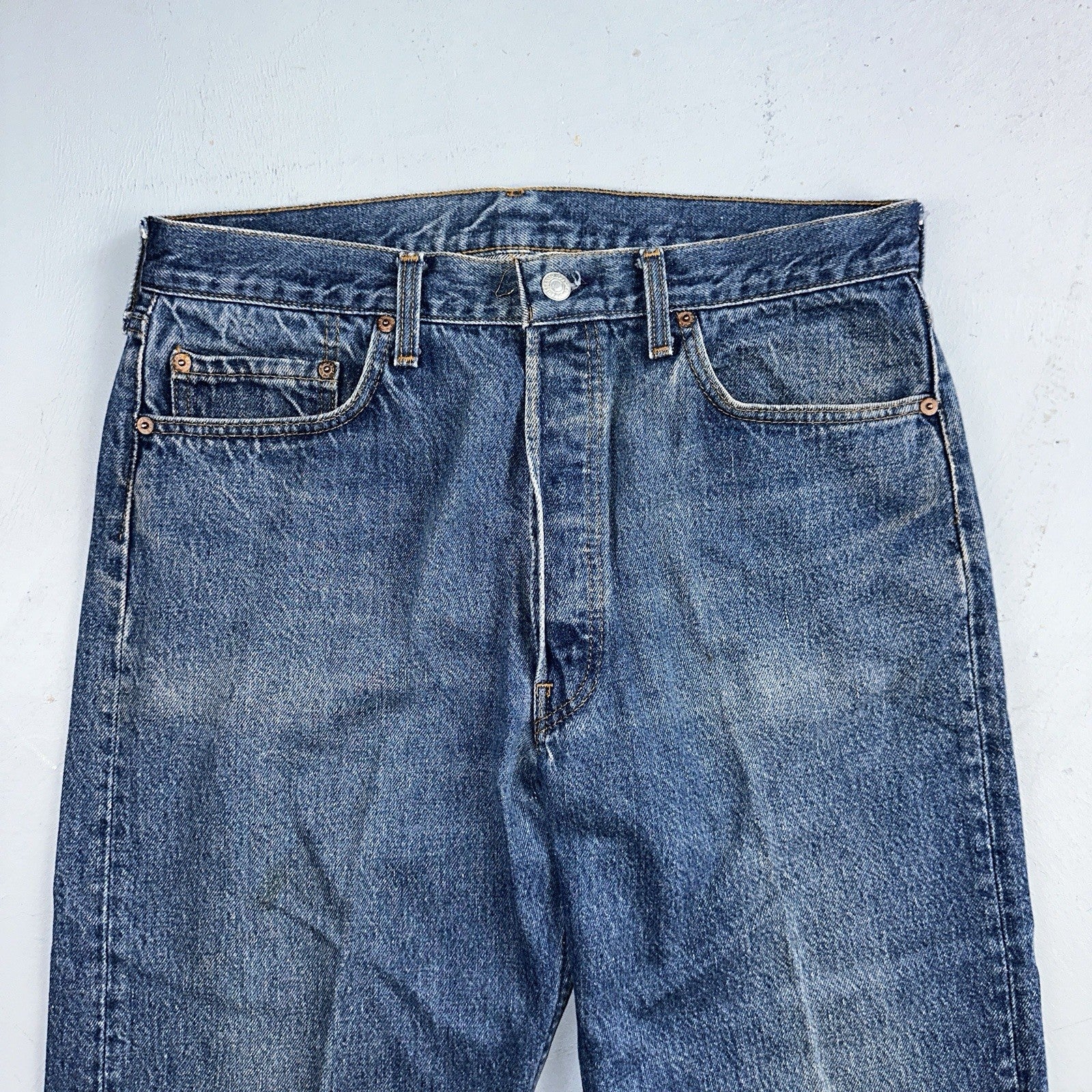 Levis 501 Vintage 80s USA XX Straight Leg Jeans Blue Light Wash 36x40 Act 32x29