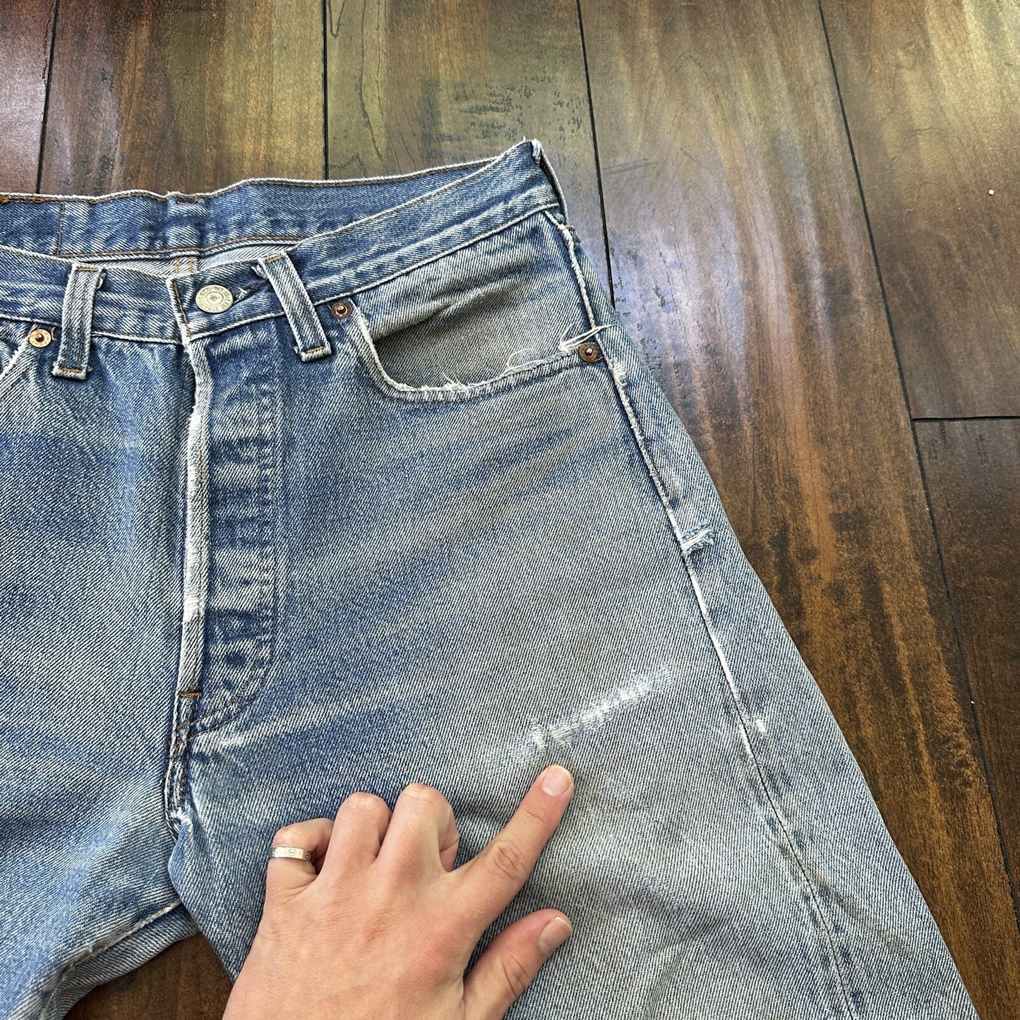 Levis Vintage 80s Redline Selvedge USA 501 XX Jeans Light Wash 31x33 Act 28x29