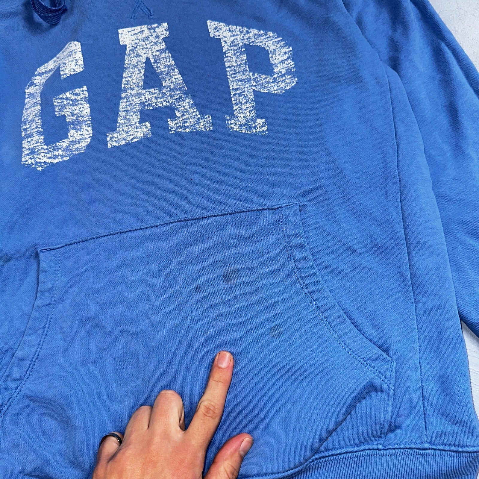 GAP Hoodie Mens Small Blue Navy Lightweight Spellout Casual Sweater Sweatshirt