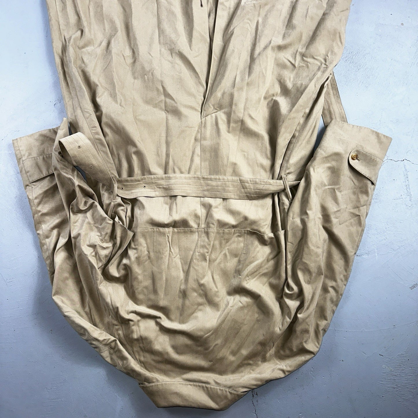 AQUASCUTUM Men's Long Button Up Beige Trench Coat UK 42 Pre-Loved Classic Belted