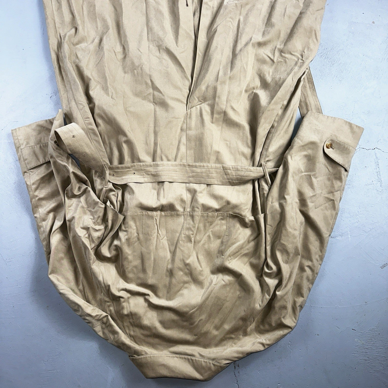 AQUASCUTUM Men's Long Button Up Beige Trench Coat UK 42 Pre-Loved Classic Belted