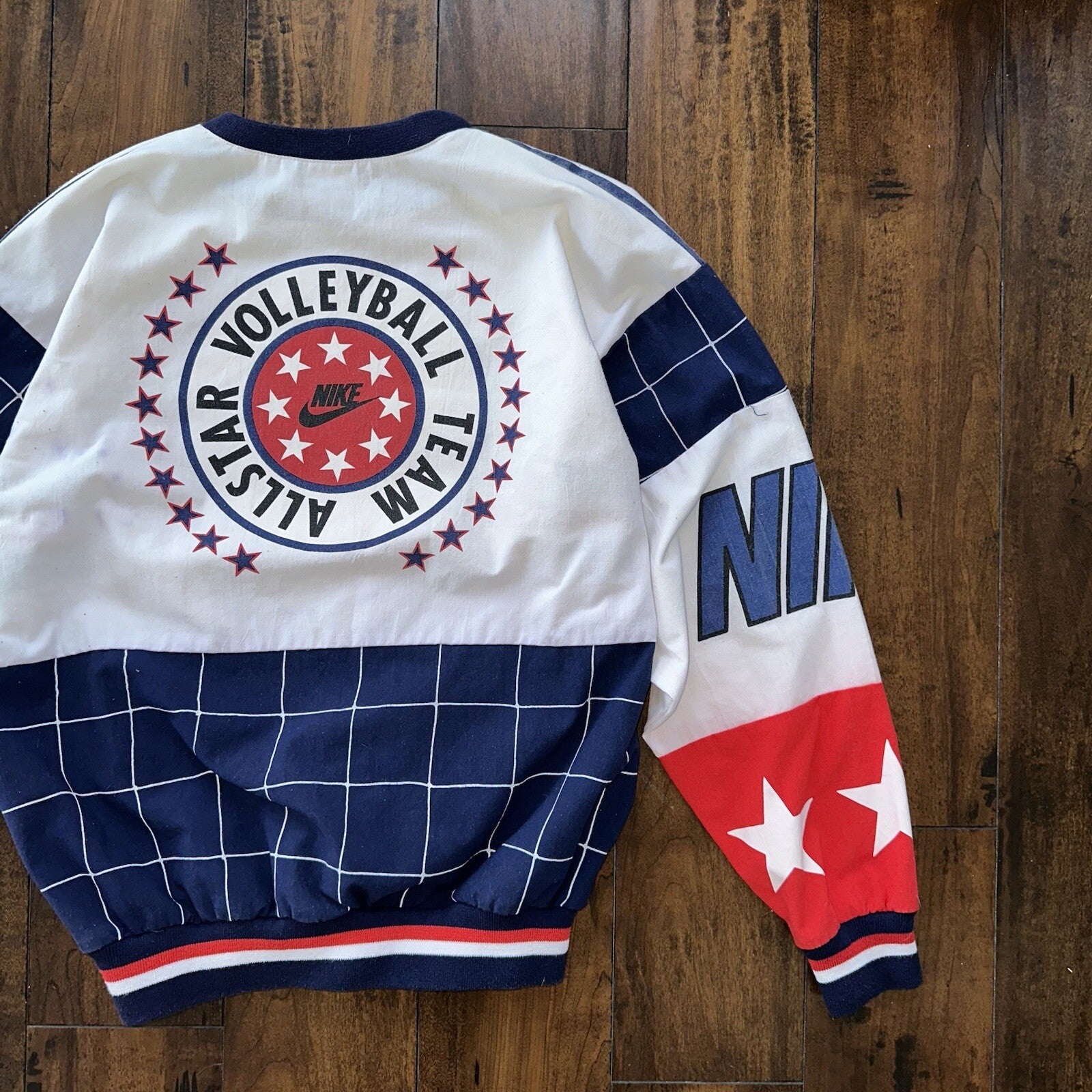 Nike Vintage Sweatshirt T Shirt Volleyball 80s Jumper Sports Jordan Rap 90s Cool