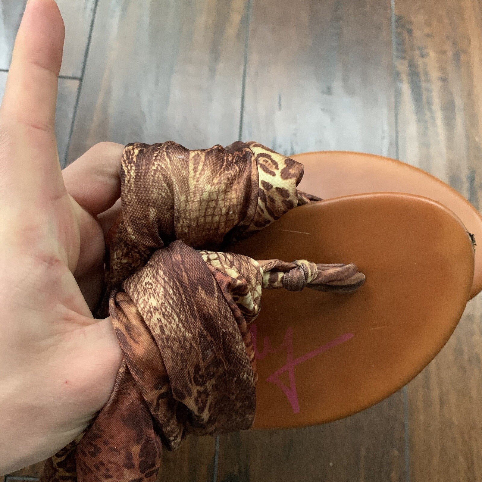 Rock & Candy By Zigi Size 8 Women’s Brown Gold Detailed Cheetah Sandals Wrap