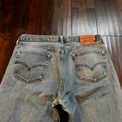 Levis 501 Vintage Y2K Straight Leg XX 2000s Jeans 36x34 Light Wash Act 33x33