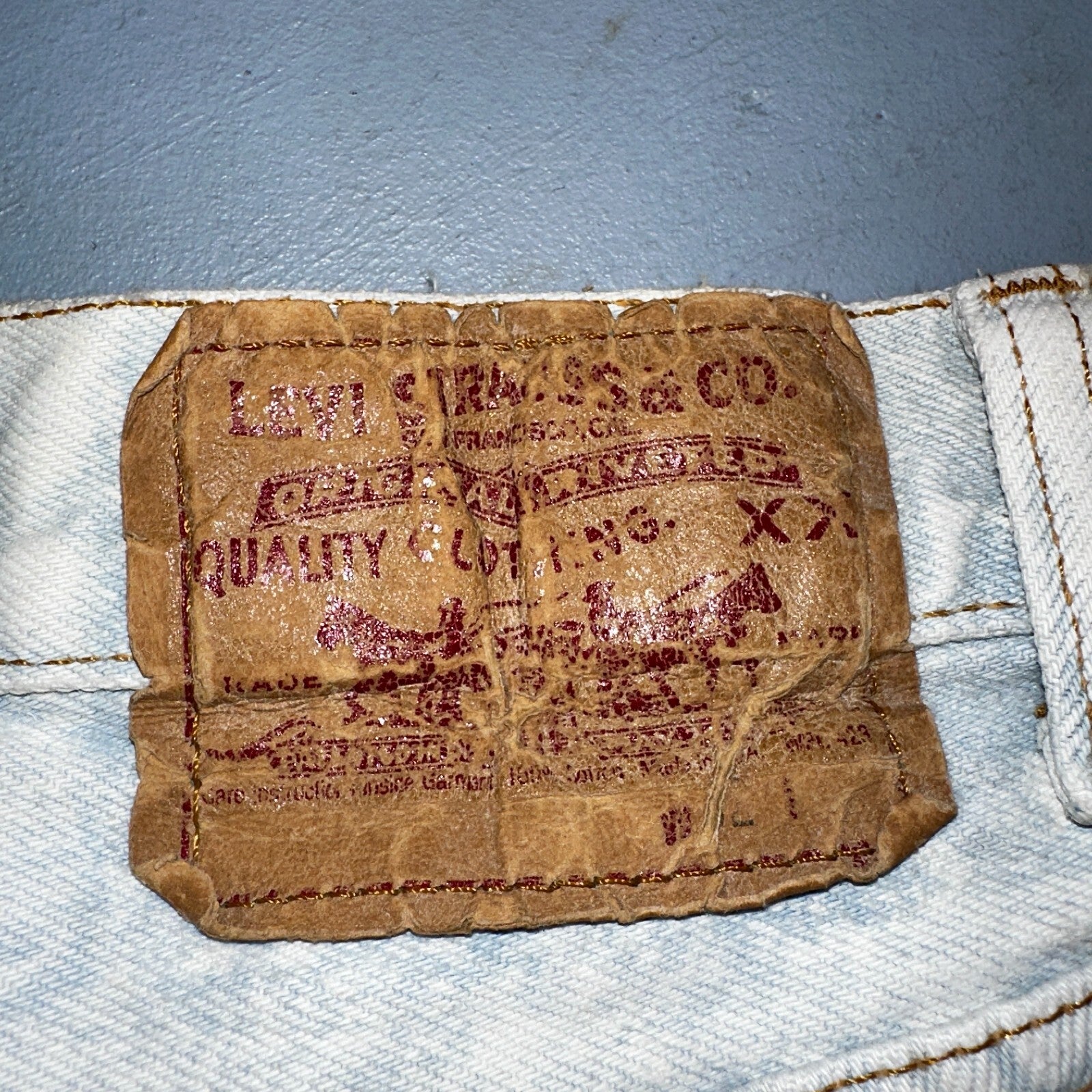 Levis 501 Vintage 90s USA XX Straight Leg Jeans 32x34 Blue Light Wash Act 29x32