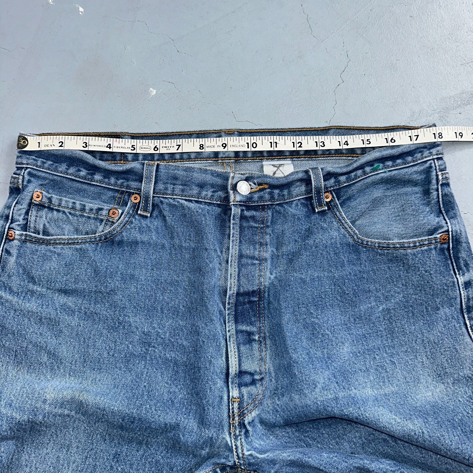 Levis 501 Vintage Y2K Mexico Straight Leg Jeans 38x32 90s Med Wash Act 36x28