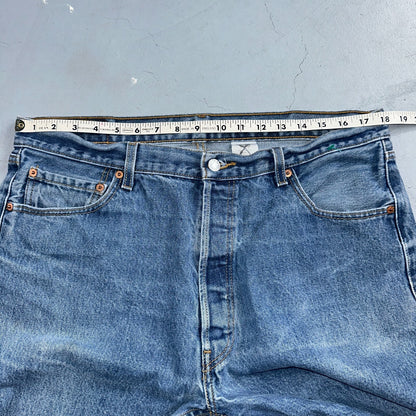 Levis 501 Vintage Y2K Mexico Straight Leg Jeans 38x32 90s Med Wash Act 36x28