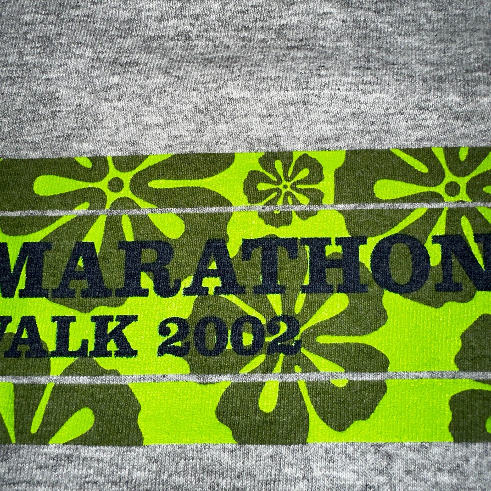 Nike Honolulu 2002 VTG T Shirt Silver Tag Marathon Running Floral Box Logo Y2K