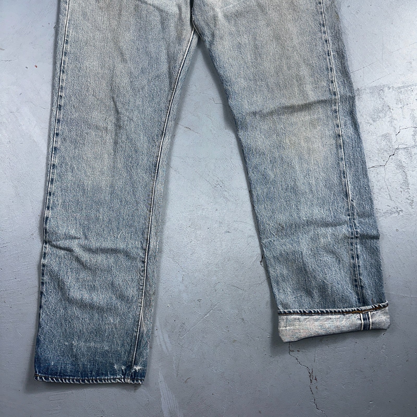 Levis 501 Vintage 80s Redline Selvedge USA XX Jeans Light Wash 36x36 Act 33x31
