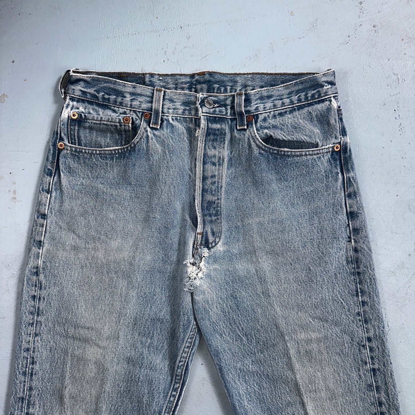 Levis 501 Vintage 90s USA XX Straight Leg Jeans 33x36 Light Wash Act 30x30