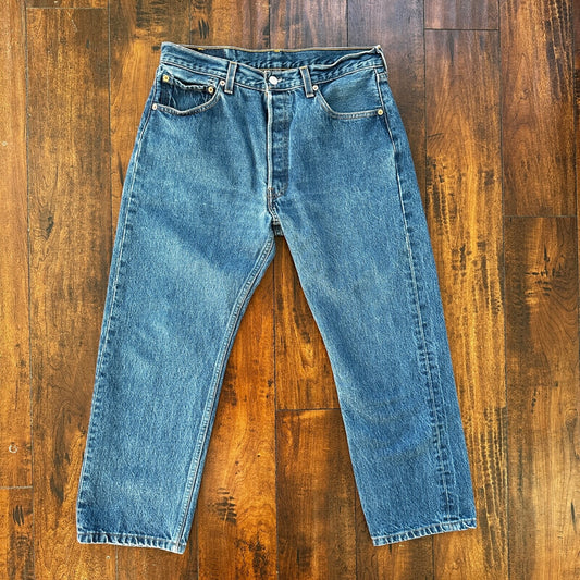 VTG Levis 501 XX Button Fly 90s USA Jeans Denim Straight Capri 34x30 Act 30x24