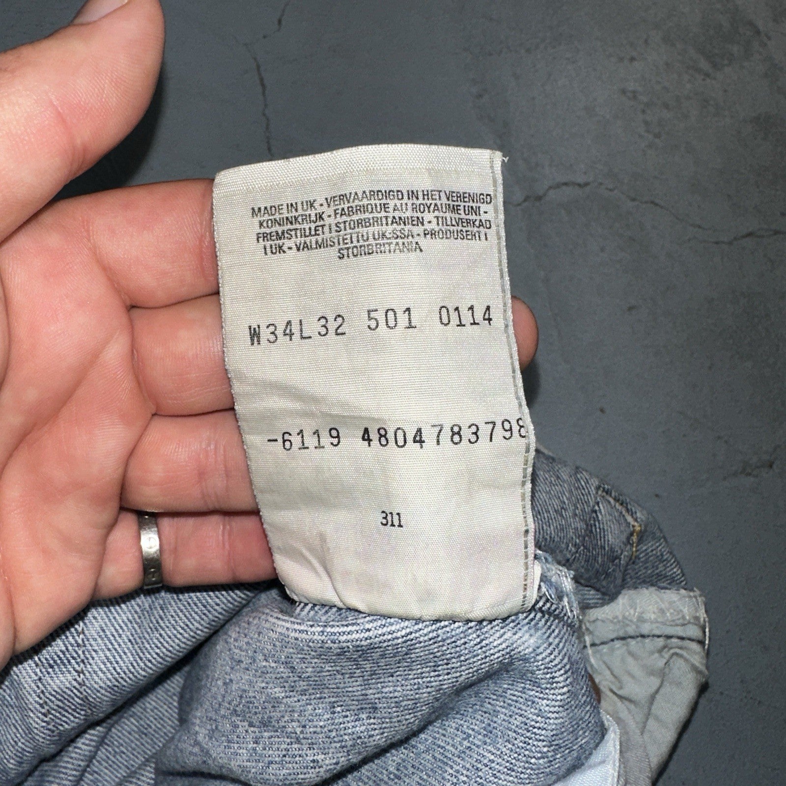 Levis 501 Vintage 90s Y2K XX Straight Leg Jeans Blue Med Wash 34x32 Act 33x31