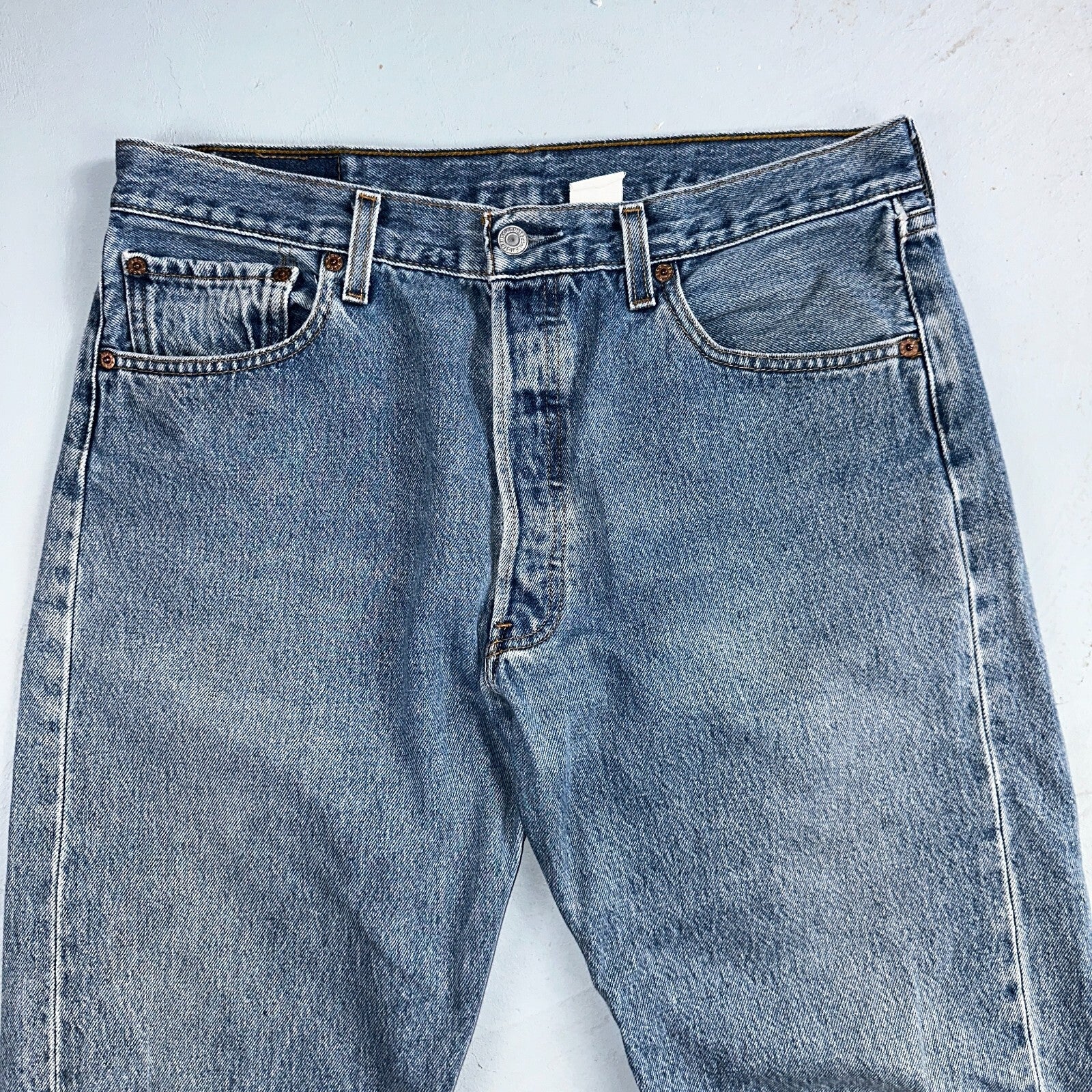 Levis 501 Vintage 90s Y2K XX Straight Leg Jeans Blue Light Wash 34x30 Act 31x29