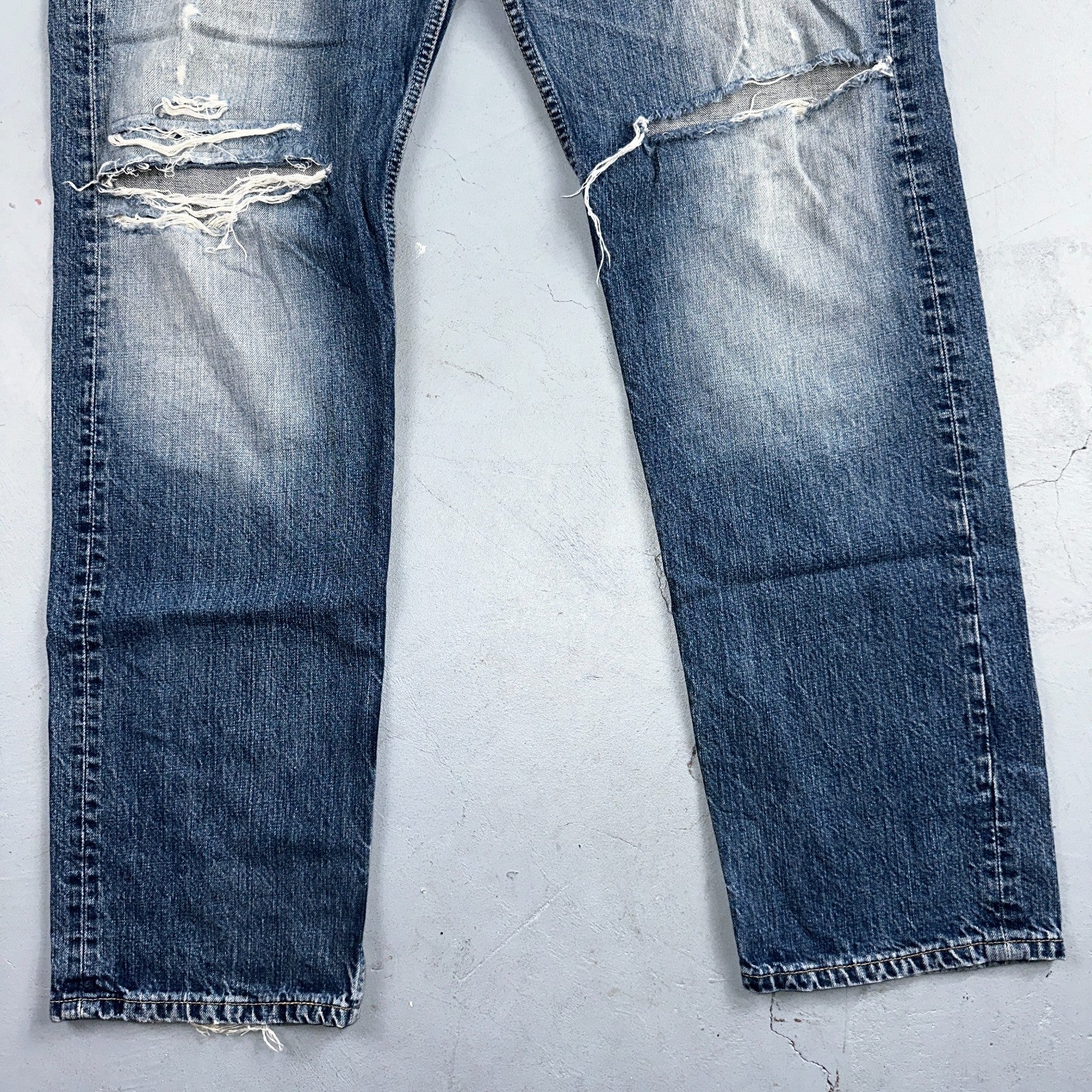 Levis 501 Vintage 90s Spain XX Straight Leg Jeans Blue Med Wash 38x34 Act 38x33