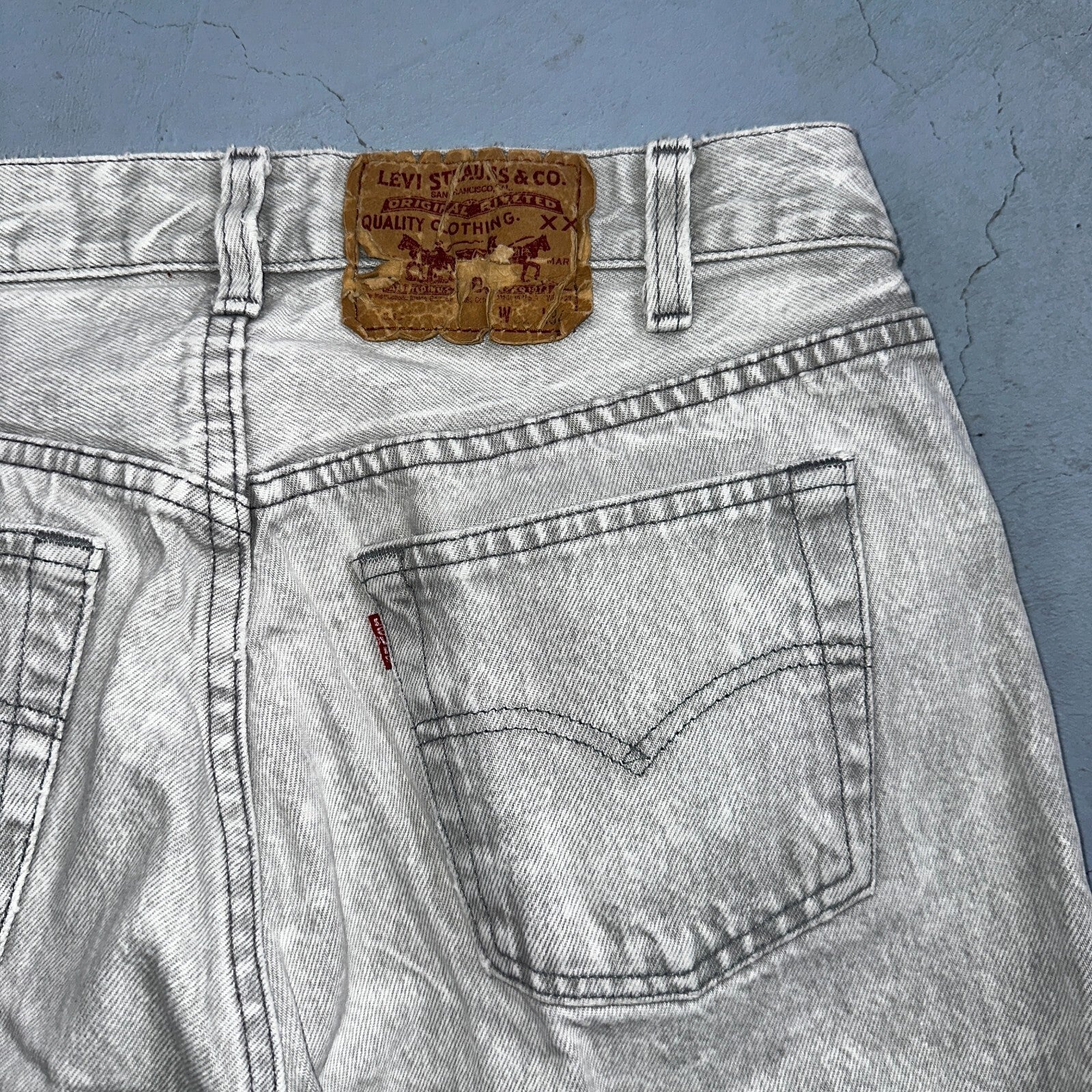 Levis 501 Vintage 90s USA XX Straight Leg Jeans Gray Light Wash 31x34 Act 29x32