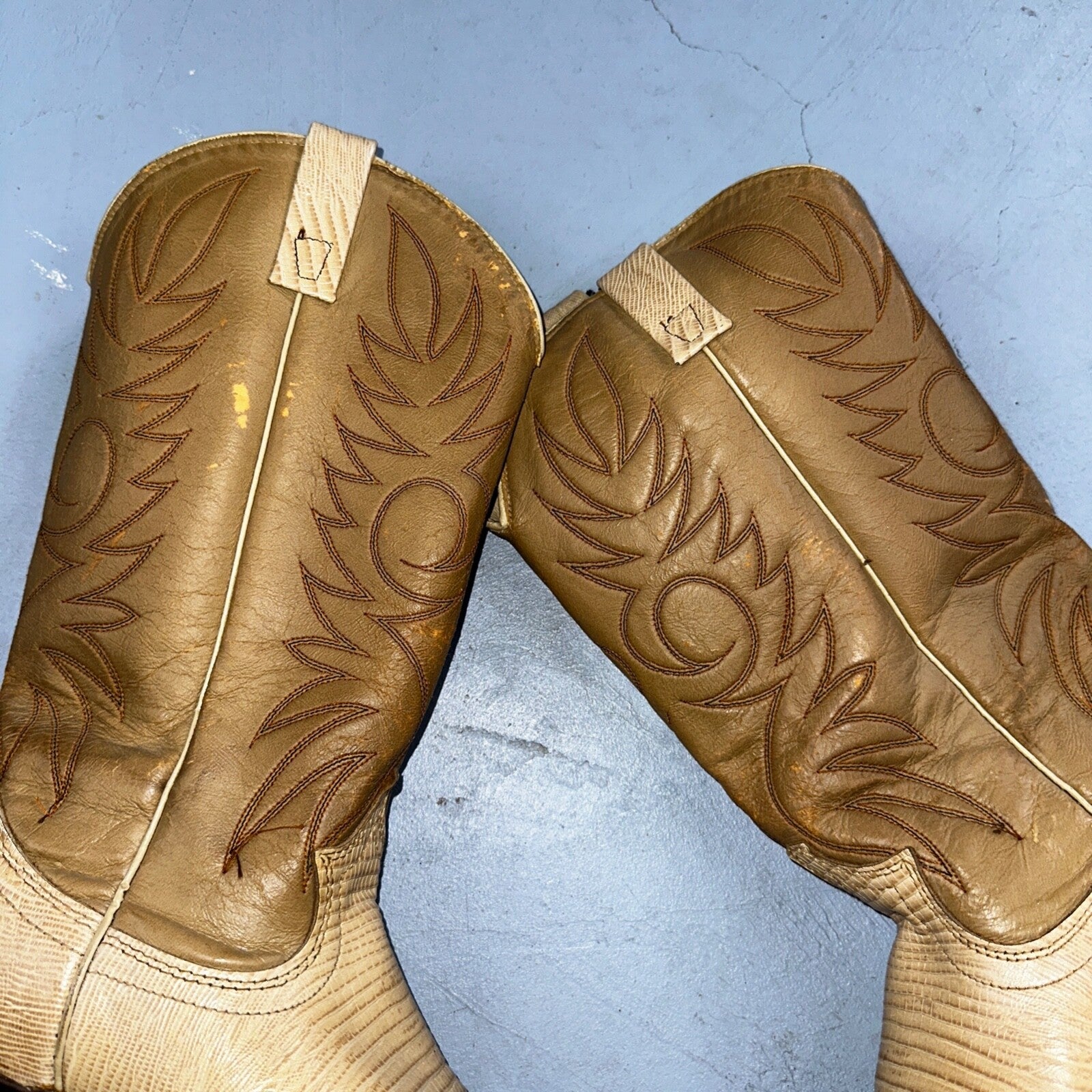 Acme Womens Vintage Brown Leather Western Stacked Heel Cowboy Boots Size 8C