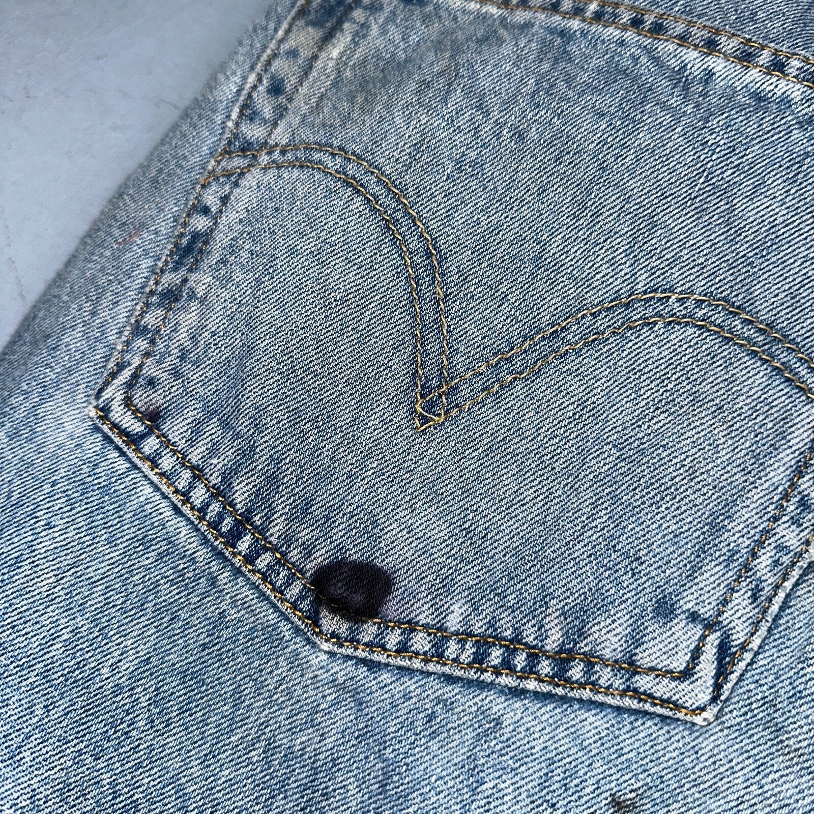 Levis 501 Vintage Y2K XX Straight Leg Jeans 90s Blue Light Wash 38x29 Act 36x27