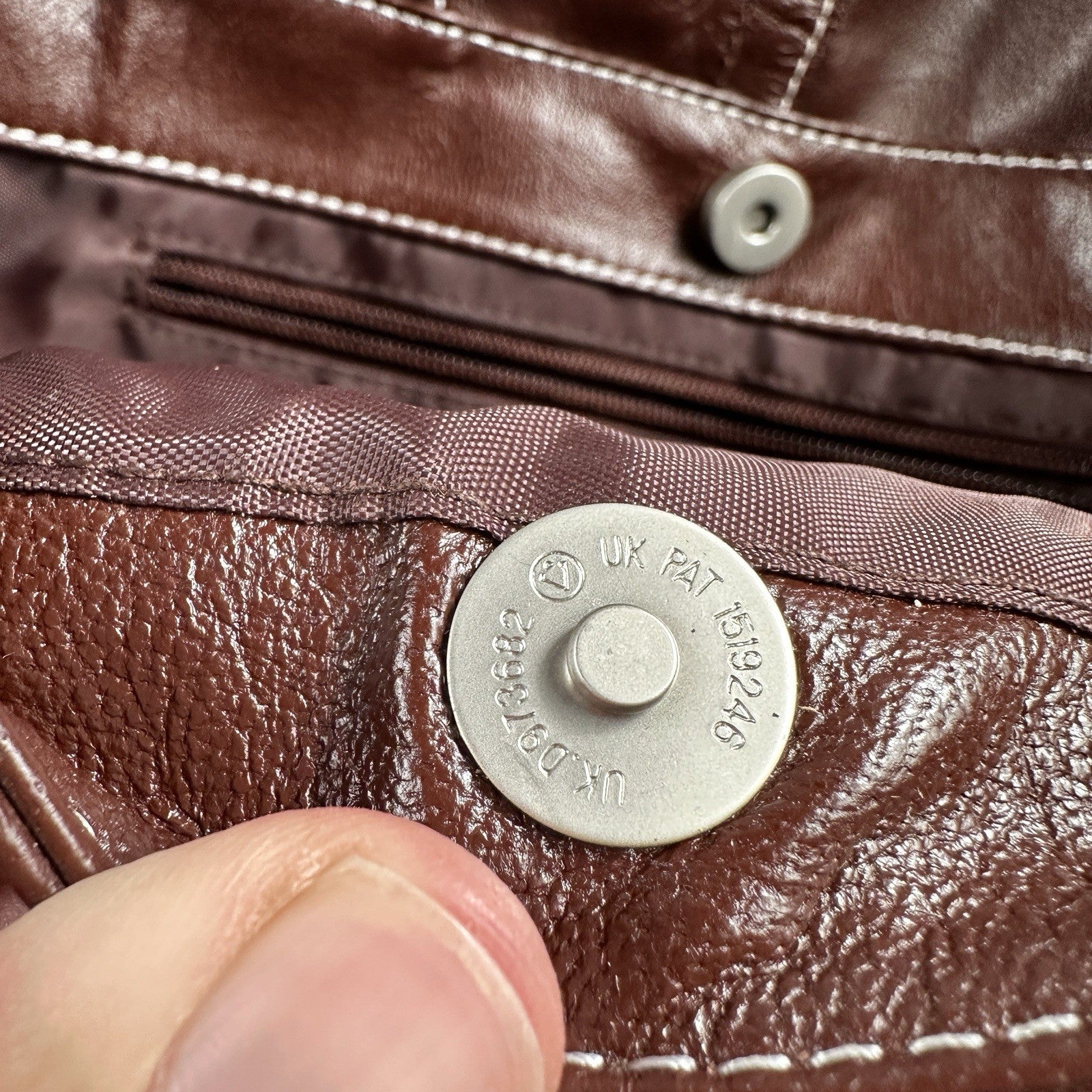 Rich Brown Leather Messenger Satchel Computer Laptop Cross Body Bag