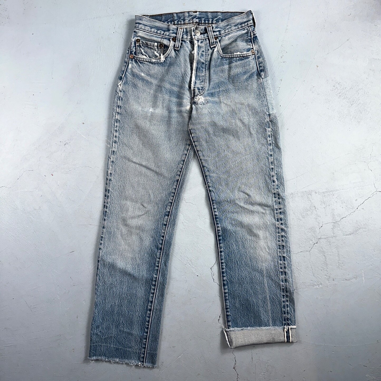 Levis 501 Vintage 80s Redline Selvedge USA XX Jeans Light Wash 524 Act 25x29