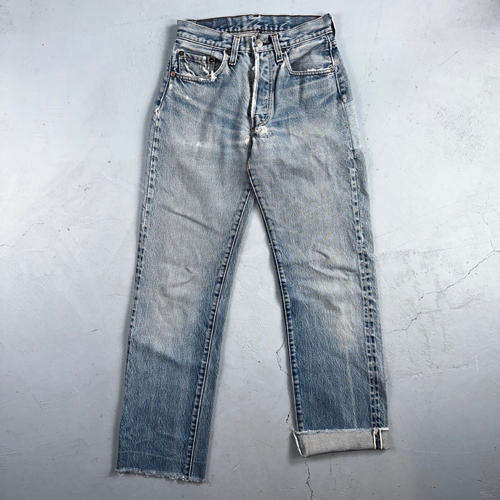 Levis 501 Vintage 80s Redline Selvedge USA XX Jeans Light Wash 524 Act 25x29