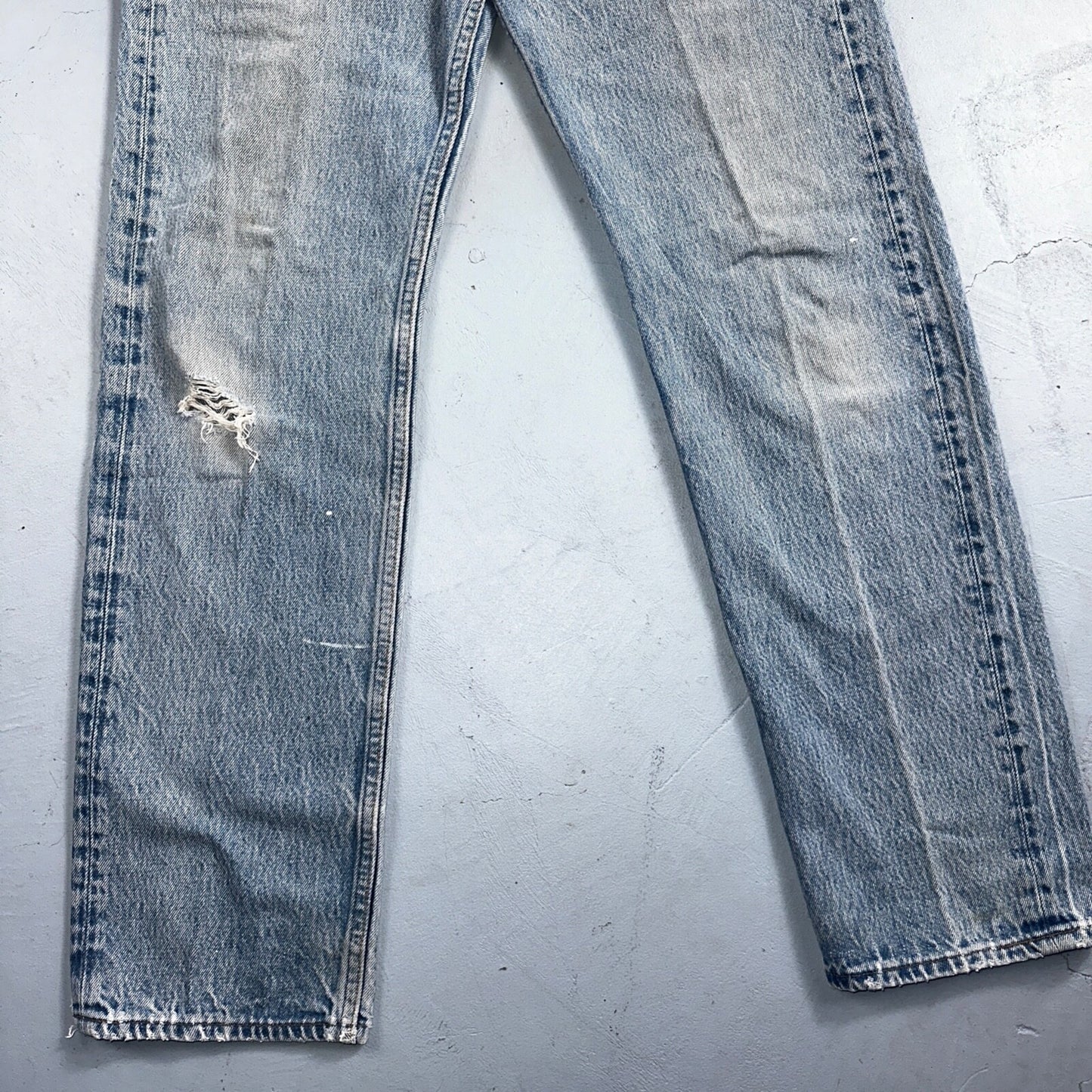 Levis 501 Vintage 90s USA XX Straight Leg Jeans 33x36 Light Wash Act 30x30