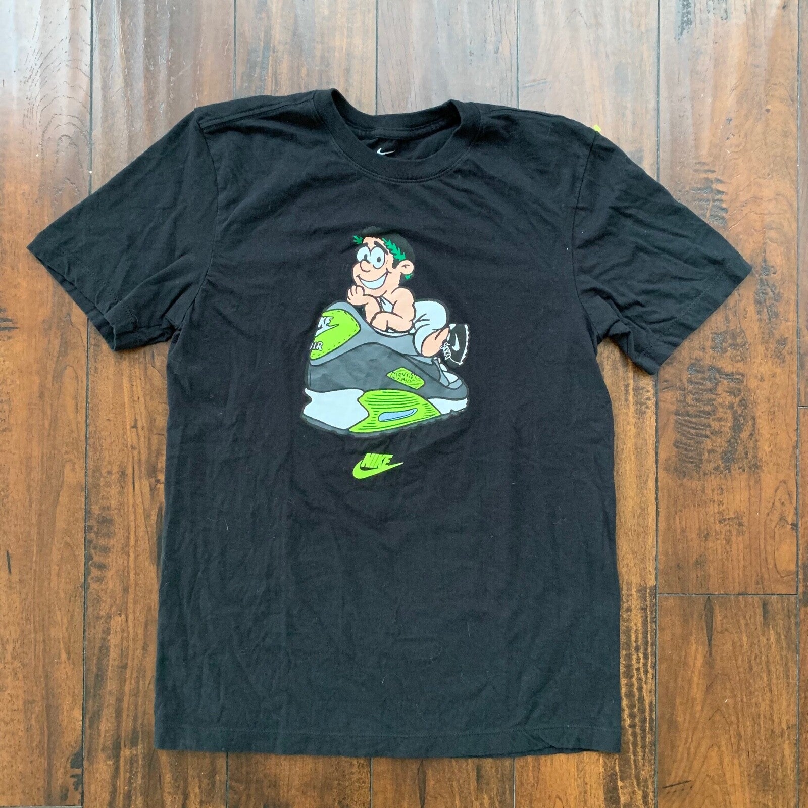 Nike Air Max 90 Vintage Style T Shirt Cartoon Cute Funny Running Classic 80s 