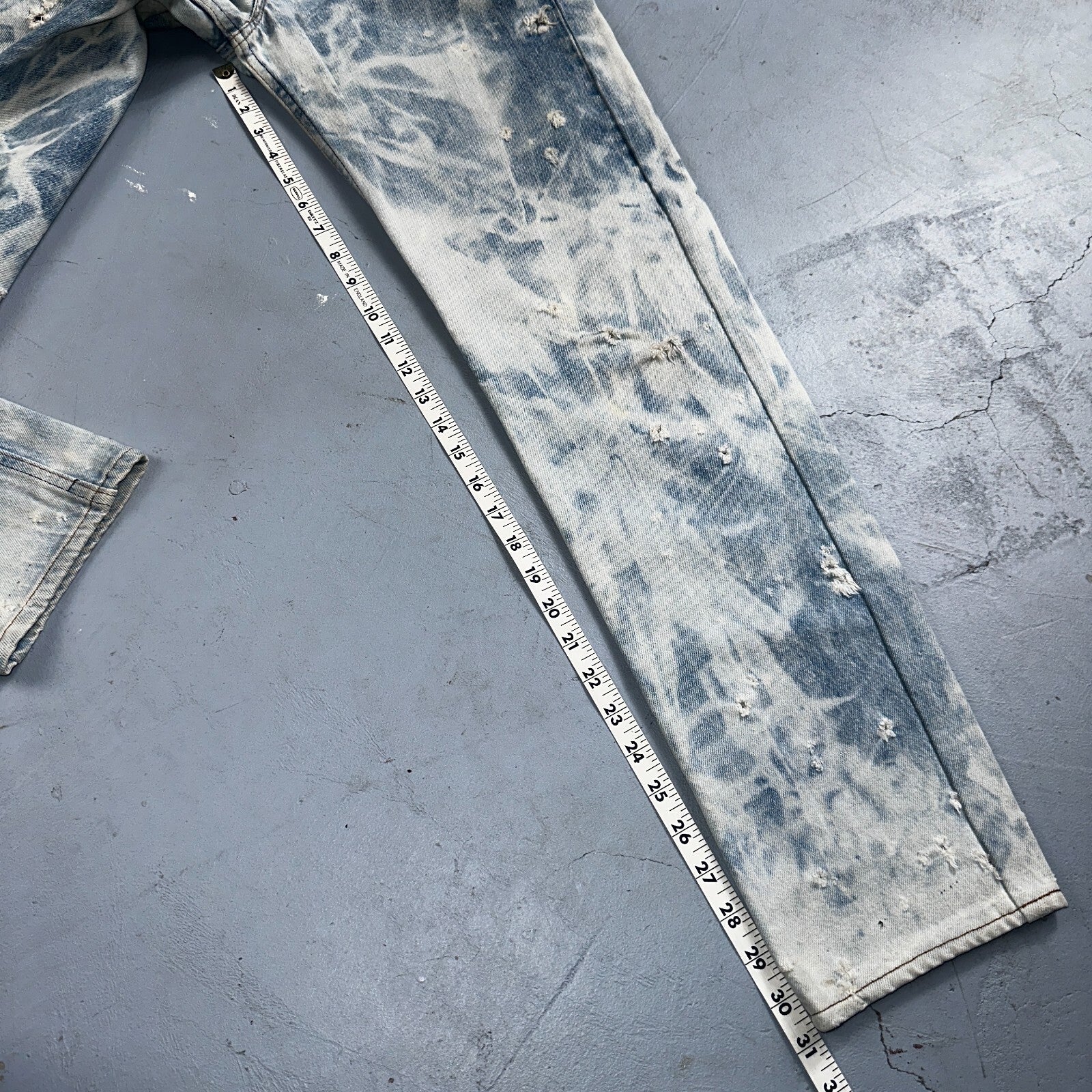 Levis 501 Vintage 80s USA XX Straight Leg Jeans 30x36 Bleach Light Wash Ac 26x31