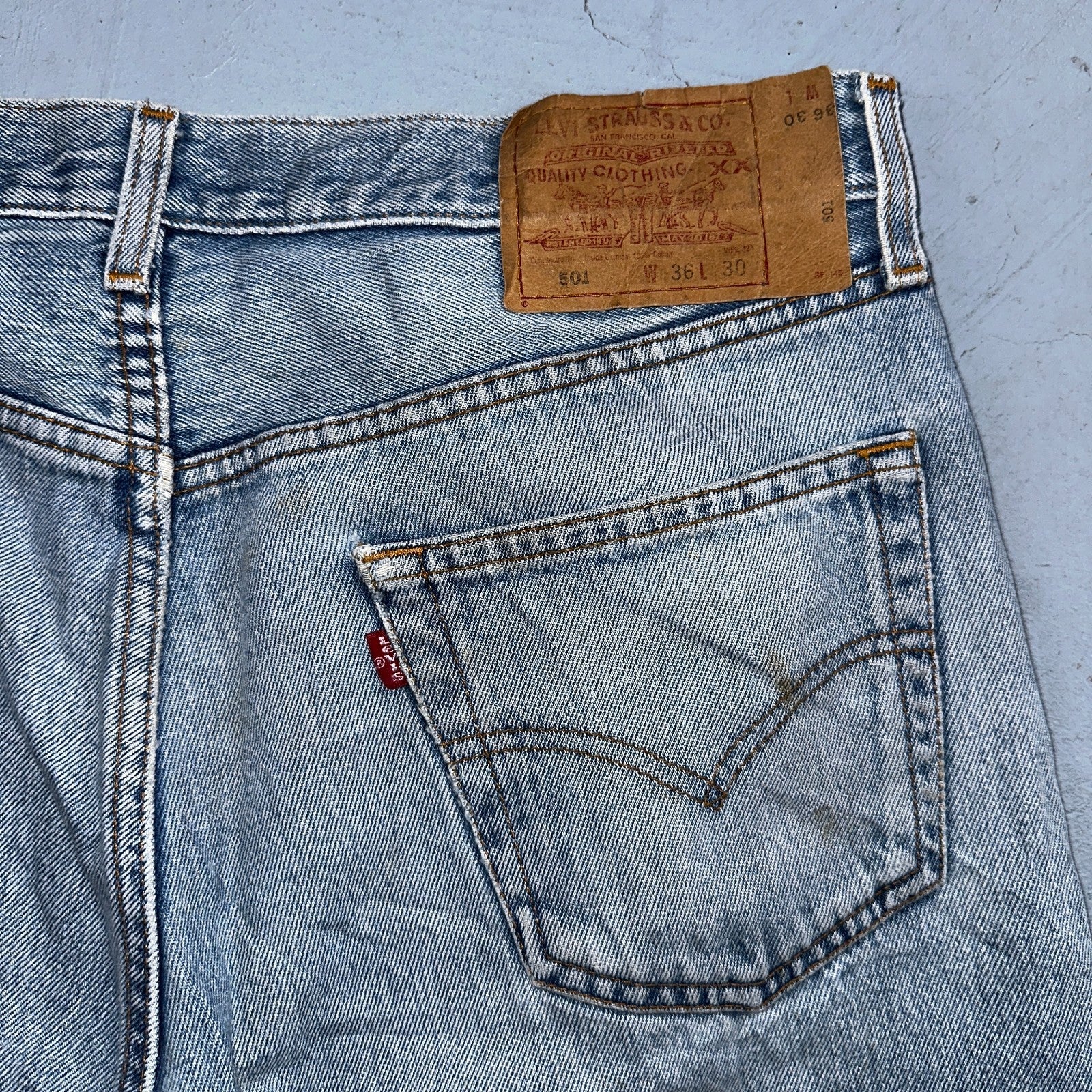 Levis 501 Vintage 90s Mex XX Straight Leg Jeans Blue Light Wash 36x30 Act 35x25