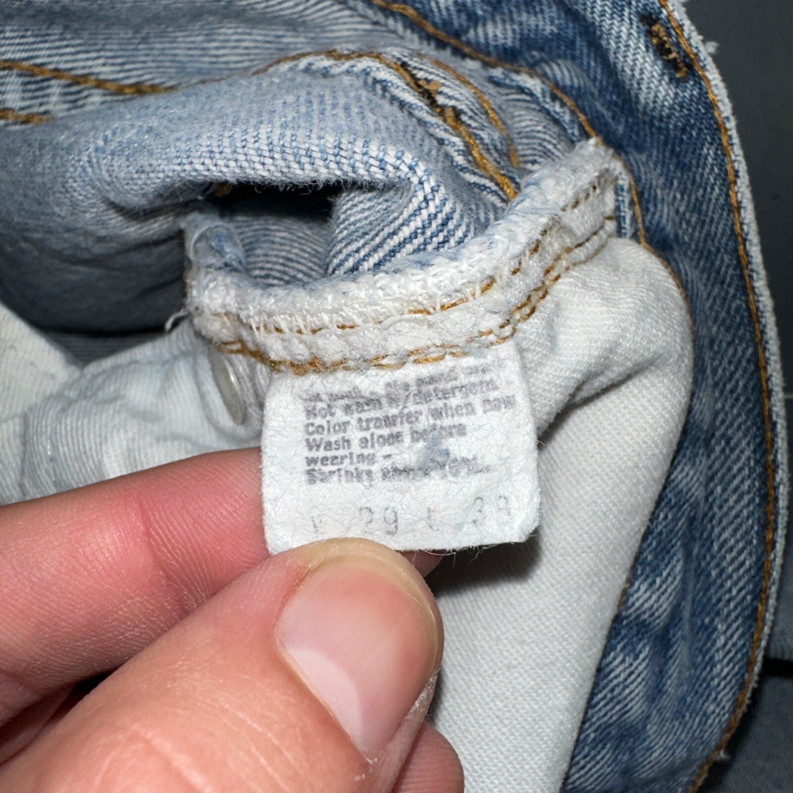 Levis 501 Vintage 80s Redline Selvedge USA XX Jeans Light Wash 29x38 Act 27x33