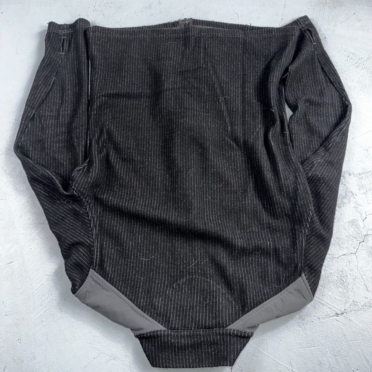 Kuhl Chianti Fleece Mens S Black Wool Blend 1/4 Zip Pullover Sweater Thumbholes