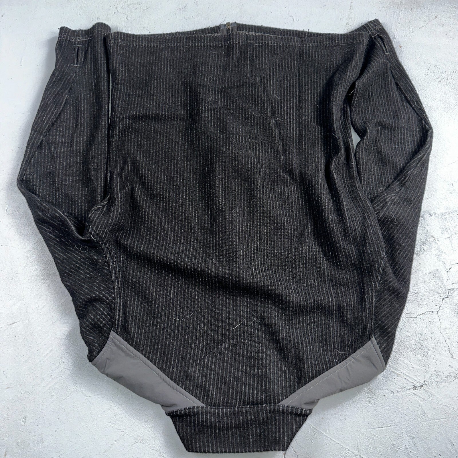 Kuhl Chianti Fleece Mens S Black Wool Blend 1/4 Zip Pullover Sweater Thumbholes