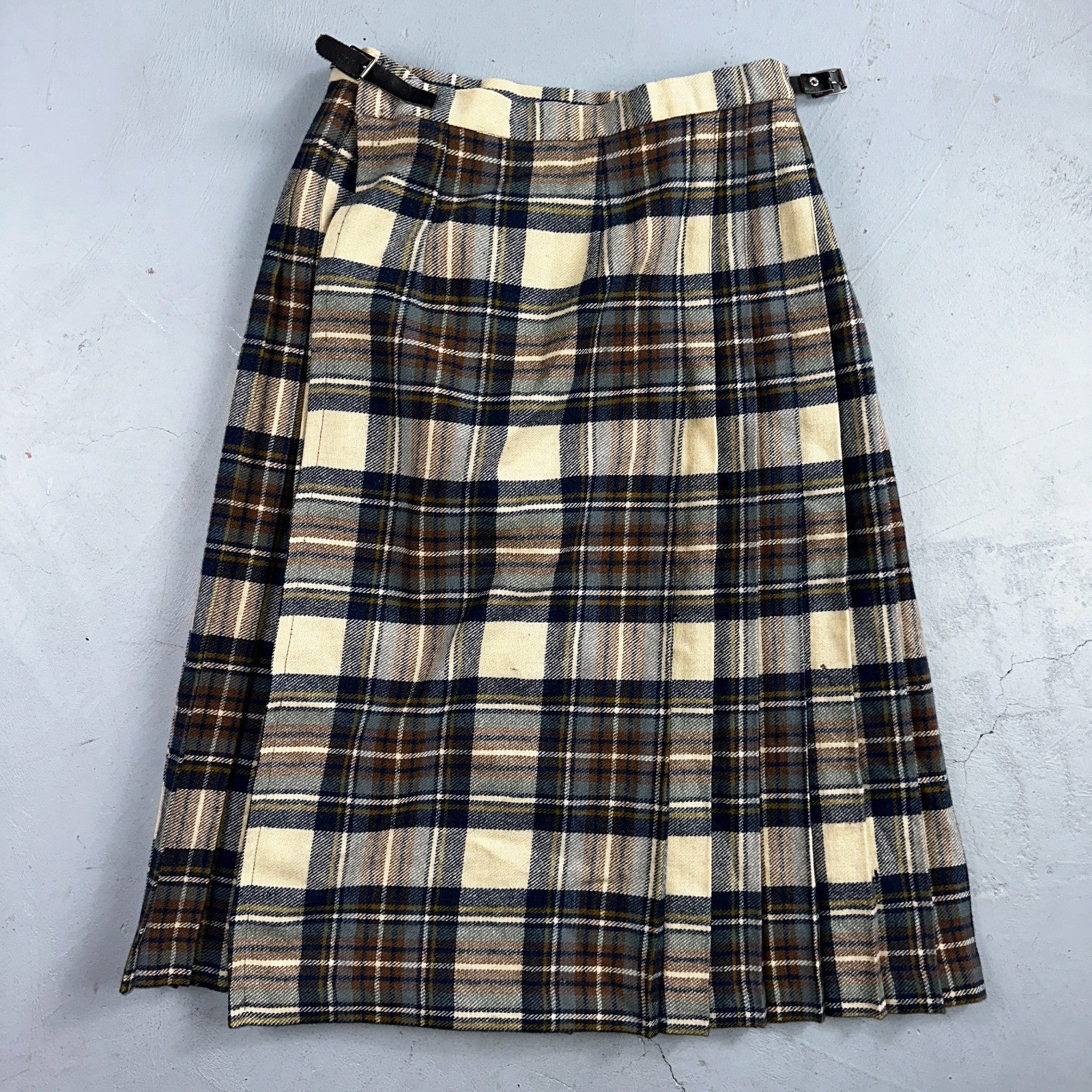 Vintage O'Neill of Dublin 100% Wool Tartan Skirt Size 14 Made in Ireland Pleated