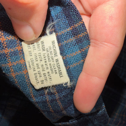 Pendleton Board Shirt Mens S 1960s Plaid Wool Long Sleeve VTG USA Loop Collar
