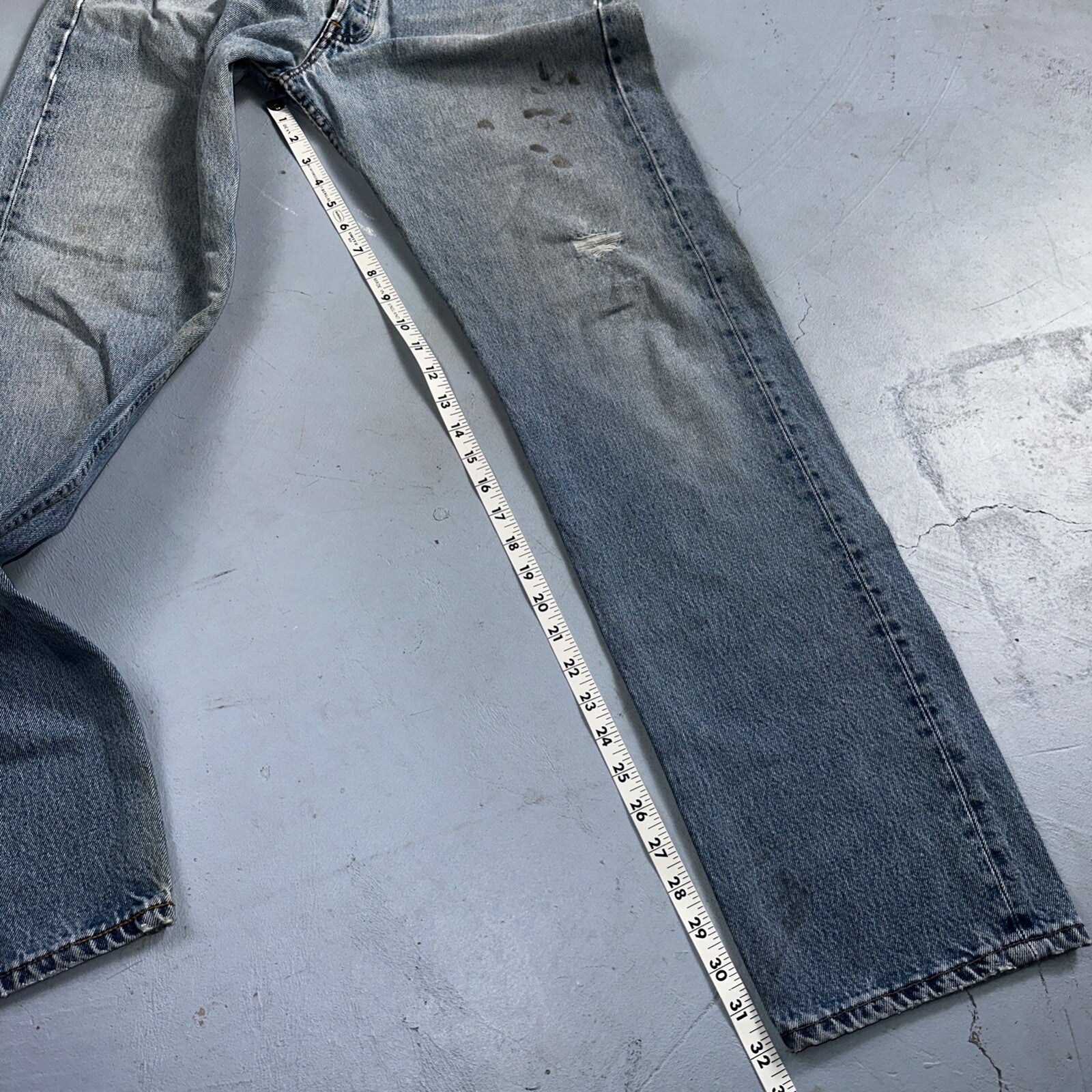 Levis 501 Vintage 90s USA XX Straight Leg Jeans 34x34 Blue Light Wash Act 31x32