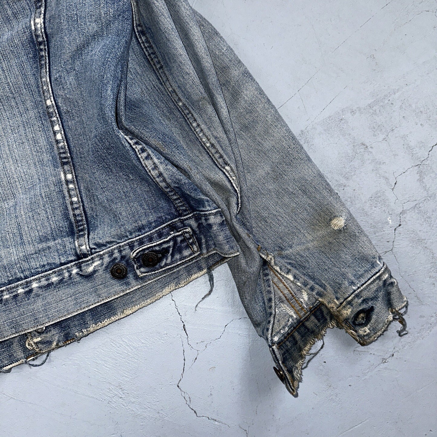 Levis VTG Denim Size 42 Type 3 III Trucker Jean Jacket Thrashed 1970s 70s Patch